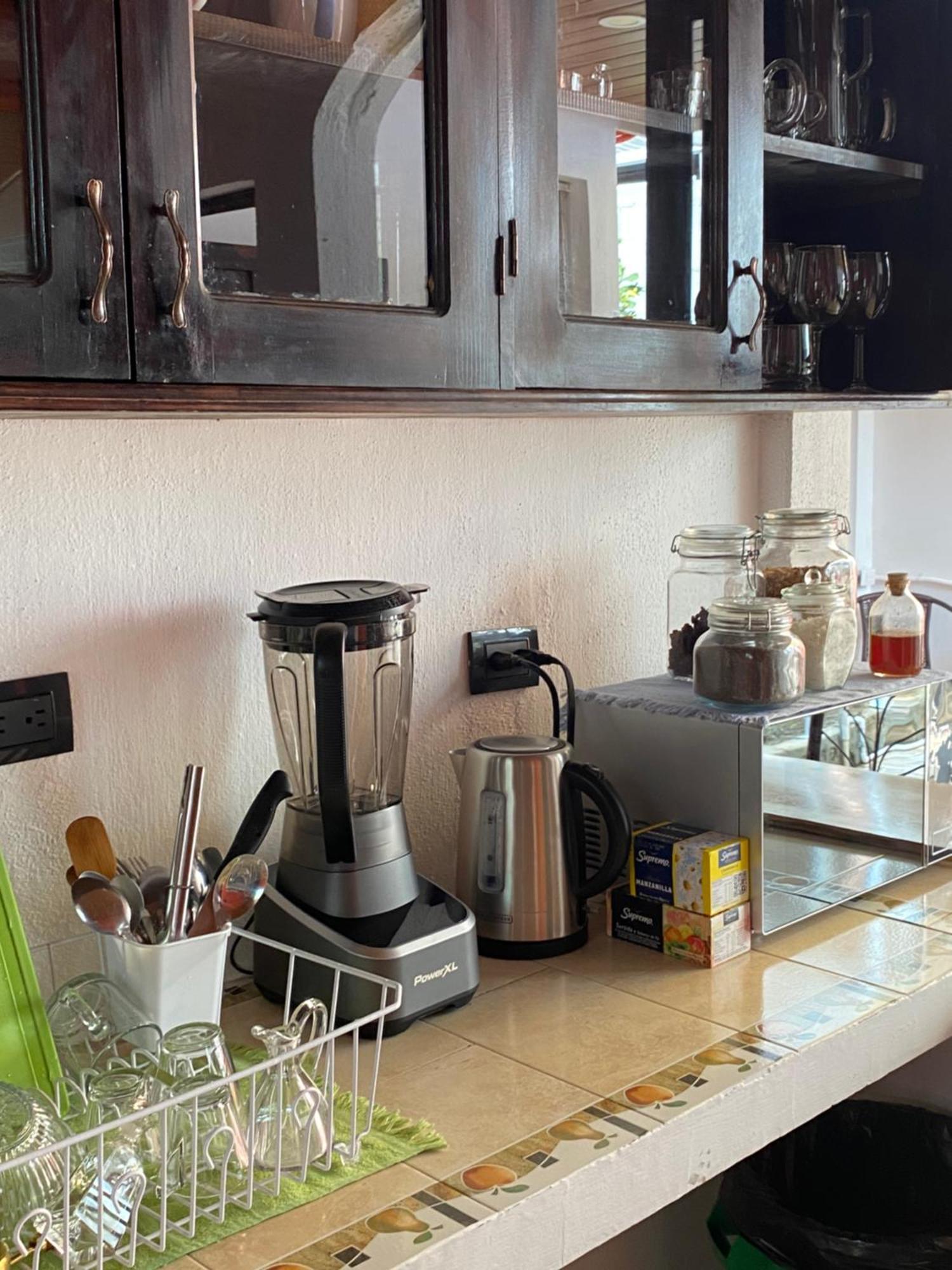 El Chirris B&B San Juan La Laguna Eksteriør billede